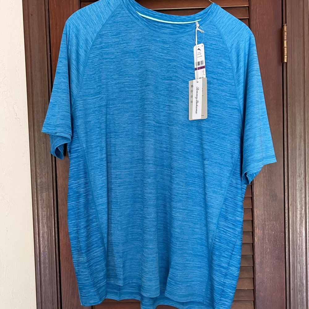 NWT Tommy Bahama Island Zone tee